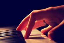 半岛体育官网:竞者 | 雅思组合新接班人,配合还不到一年,登顶全英赛冠军宝座.